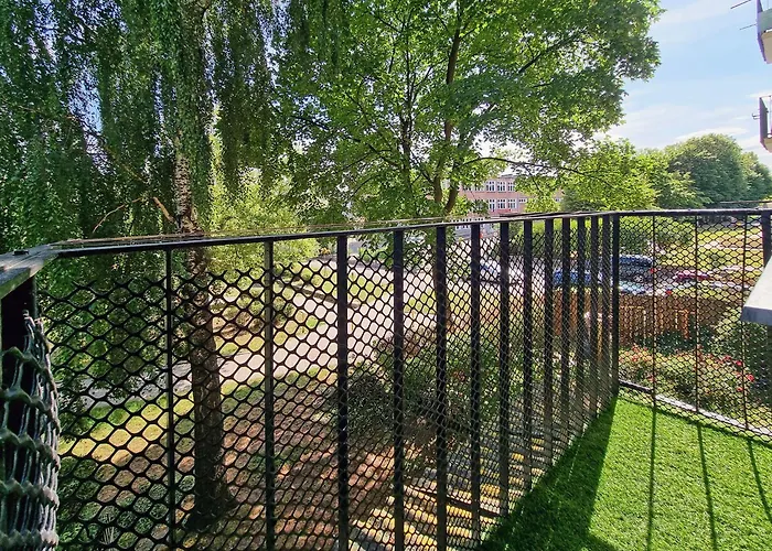 Classy - - Park Reagana